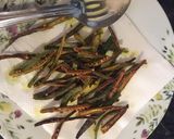 A picture of step 2 of Indian style okra (Vegan).