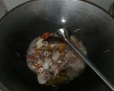 Foto langkah ke 4 dari resep Tumis daun singkong cumi asin.