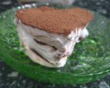 A picture of step 7 of Indian Tiramisu.
