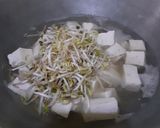 Foto langkah ke 3 dari resep Kongnamul Guk (Sup Tauge ala Korea).