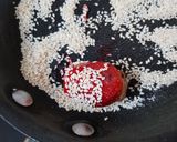 A picture of step 4 of Sesame Strawberry.