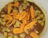 A picture of step 3 of Honey garlic chicken stir fry:.
