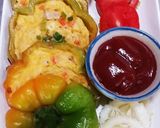 รูปขั้นตอนการทำที่ 5 ของ พริกหวานไข่เจียวไก่สับ