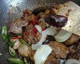 Foto langkah ke 2 dari resep Tumis Ayam Kecap.