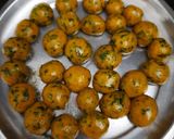 મેથી મુઠીયા (Methi Muthiya Recipe In Gujarati) રેસીપી સ્ટેપ2ફોટો