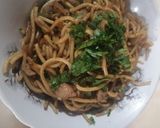 A picture of step 5 of Chinese-Style Noodles.