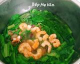 Hình bước làm 3 của món Canh cải xanh nấu tôm