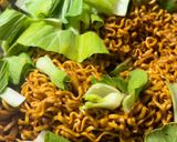 Foto langkah ke 7 dari resep Mie Goreng Kering.