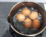 Foto langkah ke 1 dari resep Sambal Telur Rebus Khas Malaysia (untuk nasi lemak).