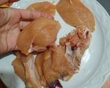 Foto del paso 1 de la receta: Pollo en salsa de tomate y verdura
