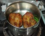 รูปขั้นตอนการทำที่ 2 ของ หมูอบกระเทียมพริกไทย