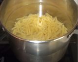 Foto del paso 2 de la receta: Pastel de macarrones con salsa de queso azul
