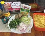 Foto langkah ke 1 dari resep Mie goreng bumbu sop instan.