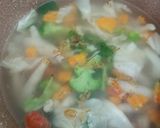 Foto langkah ke 2 dari resep Sup Tabur Kentang Goreng.