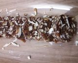 पिन खजूर की बर्फी (pin Khajur ki barfi recipe in Hindi) रेसिपी चरण 1 फोटो