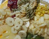 A picture of step 6 of Katoori creamy fruit chaat #CookpadFruits.