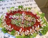 Une image de l'étape 11 de Salade de tomates,scarole,céleri et thon aux radis « fleurs ».