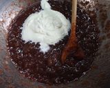 Foto del paso 2 de la receta: Copa de crema de ciruelas y granada al oporto para Navidad