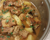 Foto del paso 10 de la receta: Costillas adobadas con setas y patatas