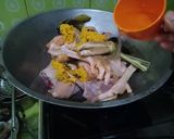 Foto langkah ke 3 dari resep Goreng Ayam Kampung empuk.