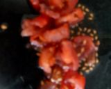 A picture of step 2 of My open toasted Garlic Cheese bread with ham + Tomato 🤩.
