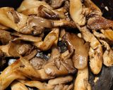 Pas rețetă Pleurotus la vas de tuci cu risotto (gluten free) 3 fotografie