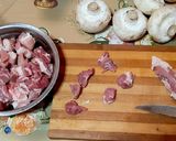 Pas rețetă Tocăniță de ciuperci cu carne de porc și orez! 2 fotografie