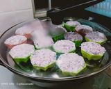 Foto langkah ke 3 dari resep Awuk awuk ubi ungu.