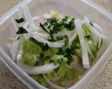 Foto del paso 2 de la receta: Pechuga de pollo salteadas