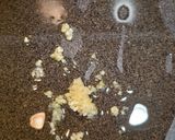 Foto del passaggio 1 della ricetta Pesce persico con pomodorini e olive