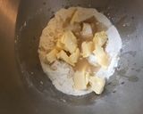 Une image de l'étape 3 de Pâte brisée au raisin blanc.
