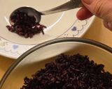 Foto del paso 2 de la receta: Ensalada con base de arroz Venere, cherry, albahaca, queso Feta, almendras 🥗 ¡de último momento!