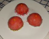 A picture of step 12 of Strawberry Glaze Dome.