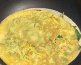 Foto langkah ke 3 dari resep Kebab Lipat Isi Telur & Keju.
