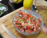Foto del paso 2 de la receta: Tortitas de maíz y cilantro