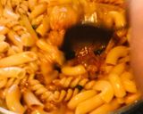 A picture of step 7 of Spicy Red Sauce Pasta 🍝.
