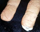 A picture of step 4 of Chicken long burger.