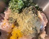 Une image de l'étape 4 de 76• 🥗 Boulette de poulet et frite de Butternut 🍟.