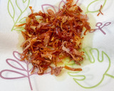 Foto del paso 3 de la receta: Ensalada de burrata y rúcula, tartar de tomate y crujiente de jamón