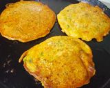 A picture of step 3 of Besan pancake.