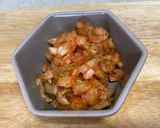รูปขั้นตอนการทำที่ 3 ของ ข้าวผัดกิมจิ 김치 뽁음밥