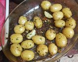 Foto del paso 4 de la receta: Entrecot a la plancha con papas asadas y salsa de manzana