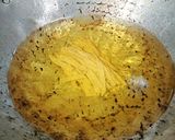 Foto langkah ke 6 dari resep Stik Bawang Renyah Tanpa Telur Ekonomis, Simpel, Super Nagih 😍.