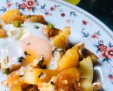 A picture of step 6 of One-pan Potatoes and Eggs.