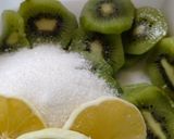 صورة لخطوة 1 من وصفة مربي الكيوي