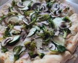 Pizza na białym sosie krok przepisu 2 zdjęcie