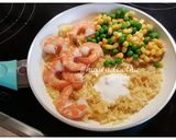 Hình bước làm 4 của món Cơm rang Cà ri với Tôm, sữa dừa #cleaneating