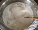 A picture of step 2 of Chickoo Ice-cream.