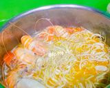 Hình bước làm 4 của món Canh chua tôm càng xanh hoa chuối