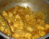 A picture of step 5 of Chicken Creamy tikka gravy.